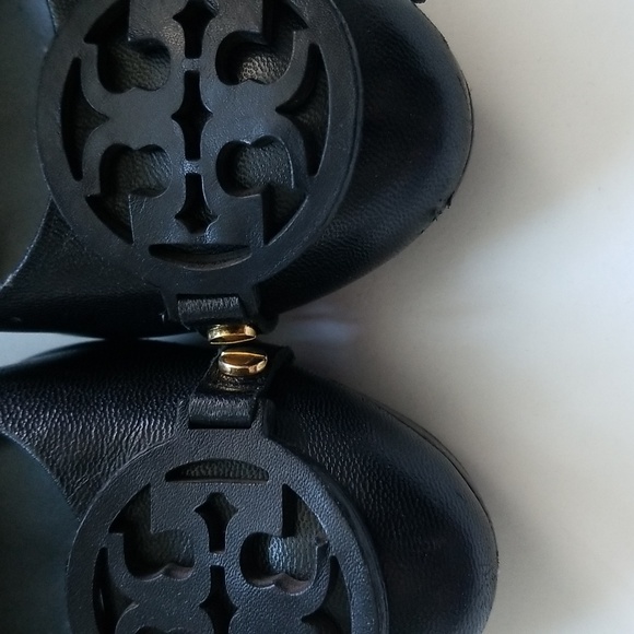 Tory Burch Black Leather Logo Heels Original Box Size 8 M - Picture 5 of 16